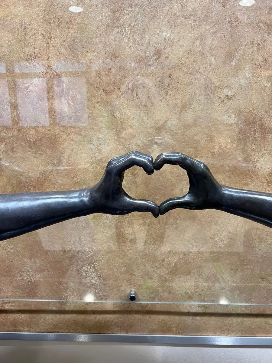 Hearts and Hands – University of Vermont, view 4