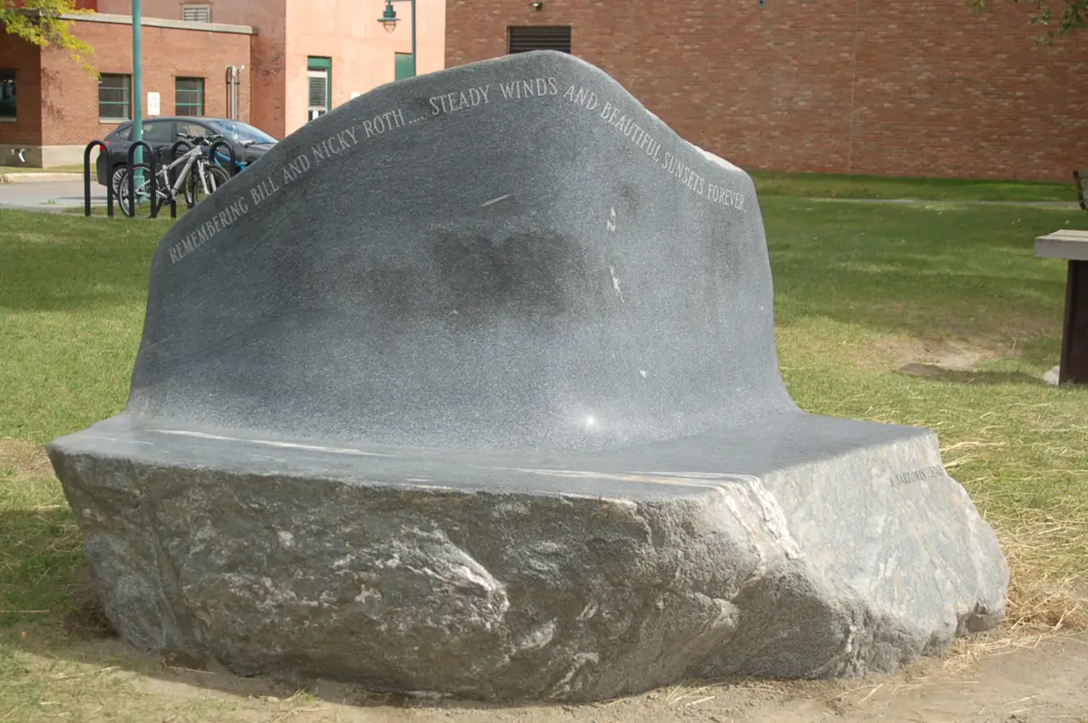 Roth Memorial, view 4