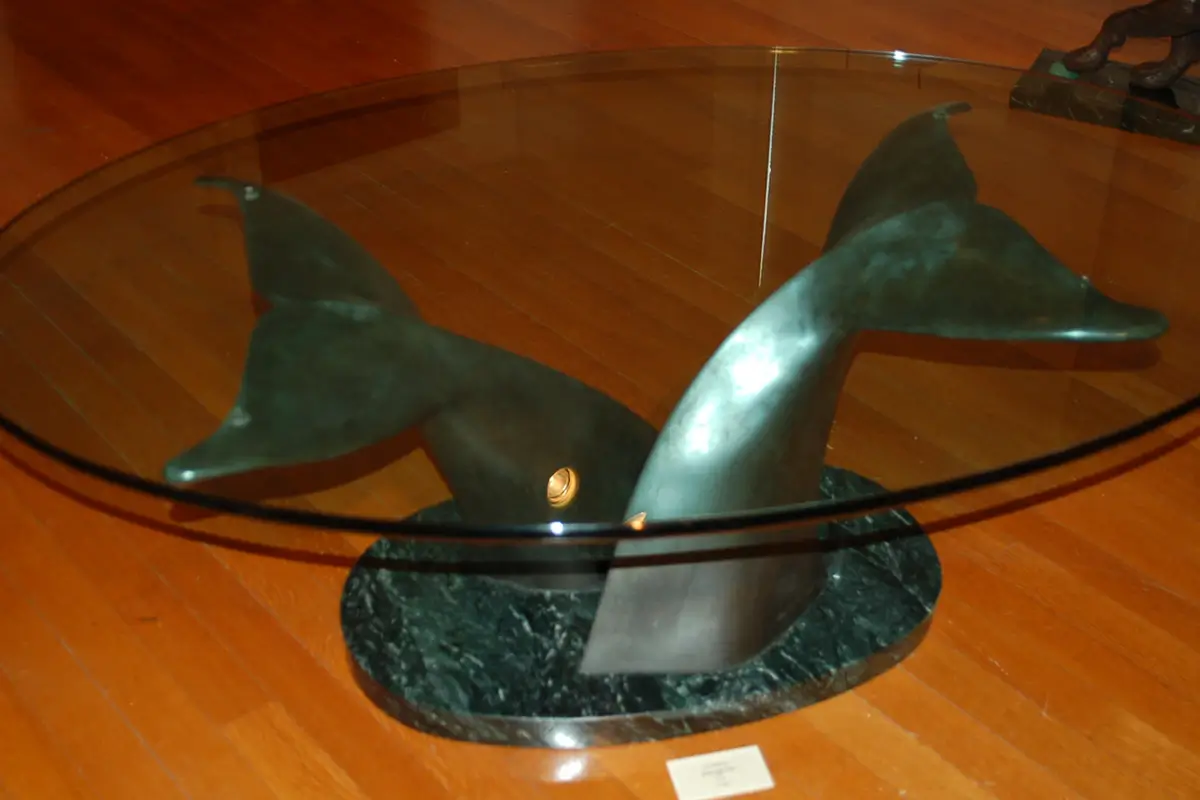 Whale Tail Table